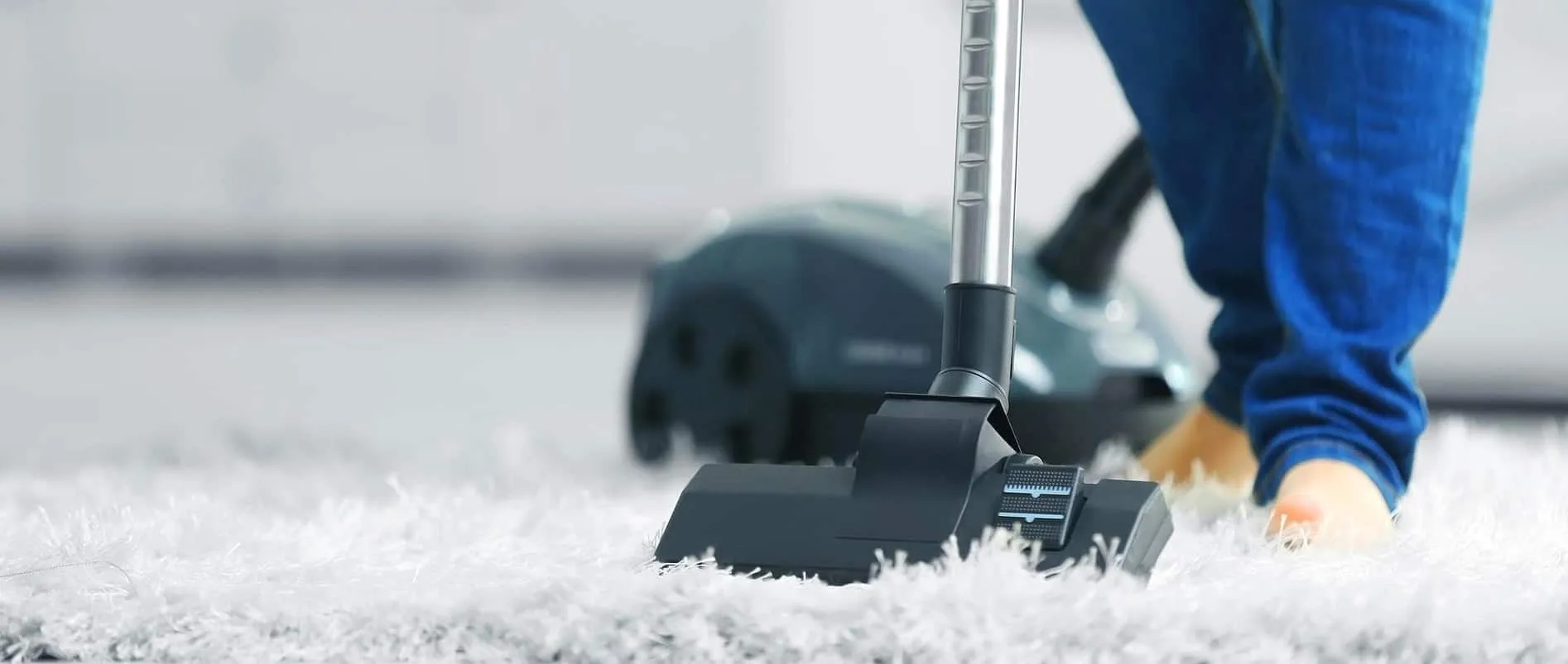 Professional Cleaning Services for Homes & Businesses